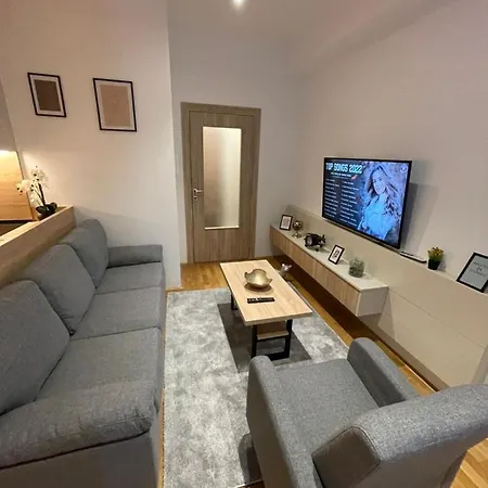 Apartament Hills *