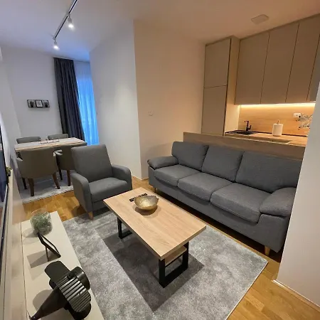 Apartment Hills *